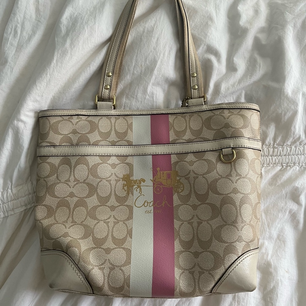 SALE Coach tote bag
